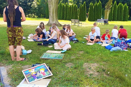 „Wakacyjne spotkania ze sztuką” - wiejskie warsztaty dla dzieci z mini grantu Centrum Wolontariatu w Lublinie - Regionalnego Partnera Korpusu Solidarności 